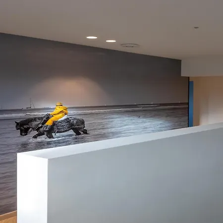 Modern By Sea, Cleaning Included